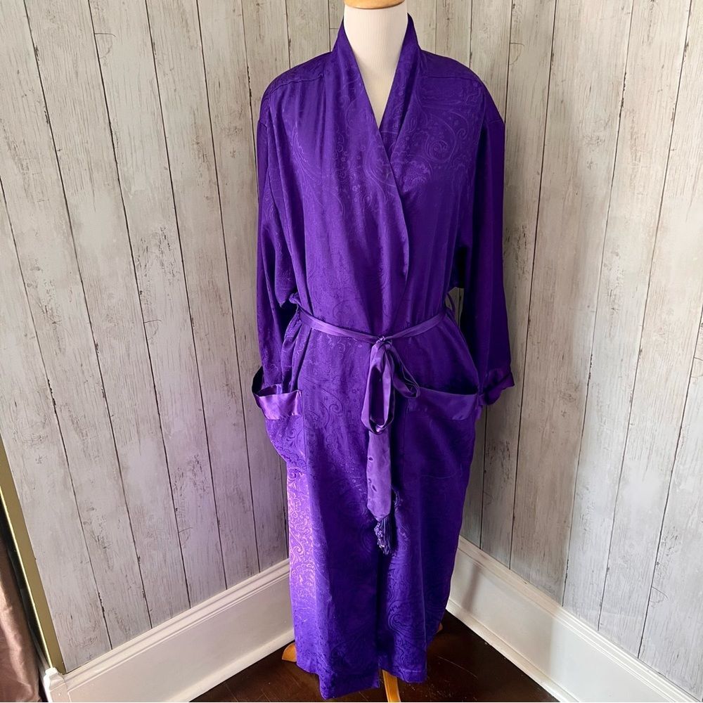 Vintage Gold Label Victorias Secret Robe Purple Scroll J4